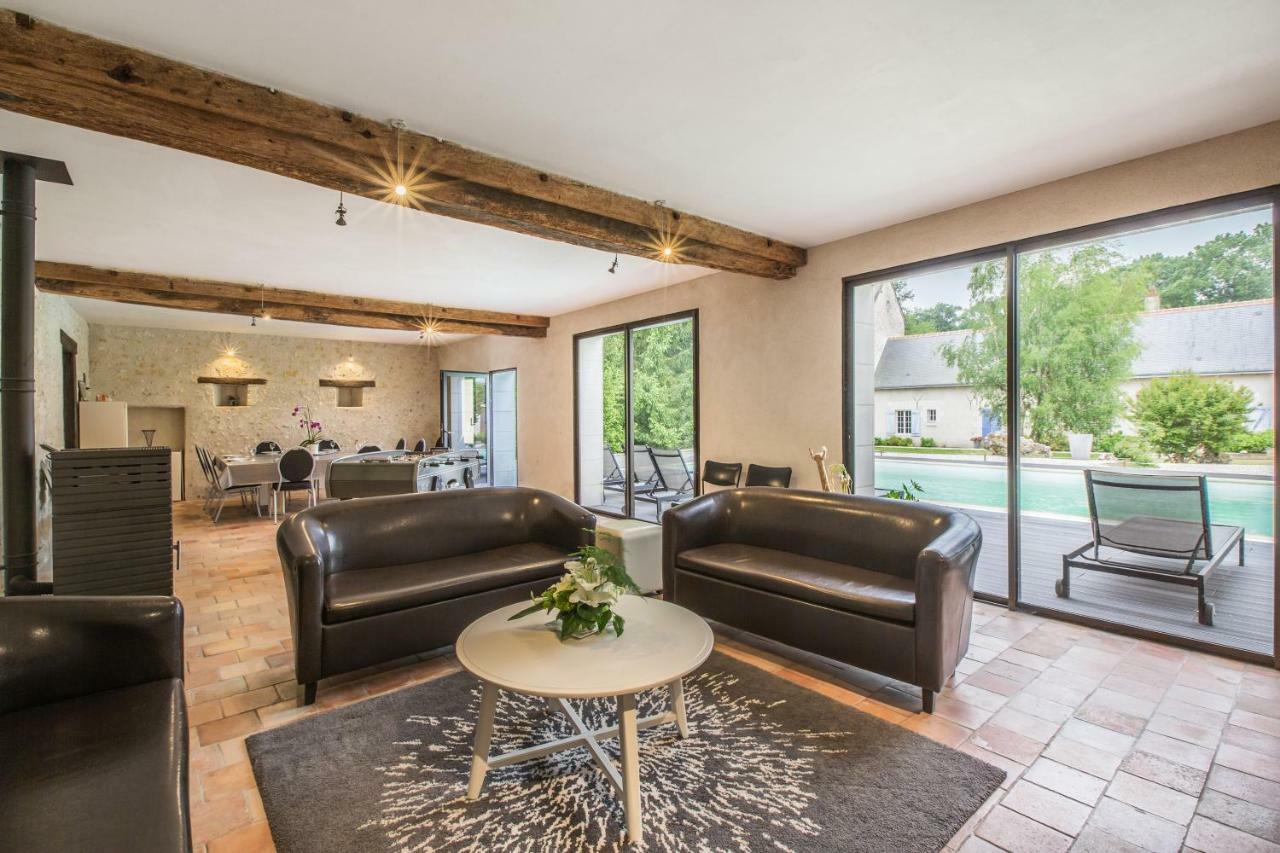 Le Moulin De Chareau Bed & Breakfast Reugny  ภายนอก รูปภาพ
